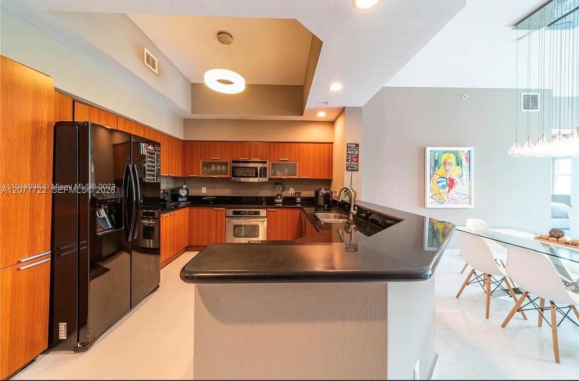 THE OAKS I CONDO · #102 in North Miami - Photo 9