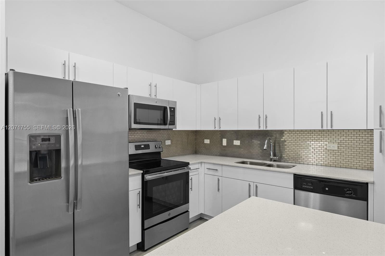 1776 Polk St · #803 in Hollywood - Photo 2