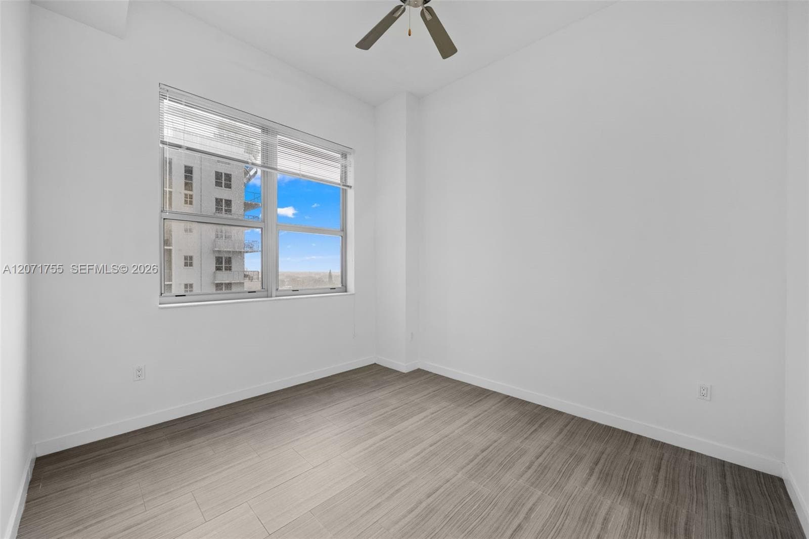 1776 Polk St · #803 in Hollywood - Photo 15