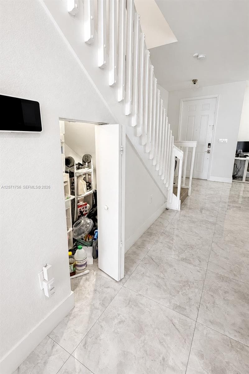 8876 W 35th Way photo 3