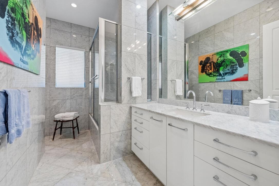 Guest bathroom