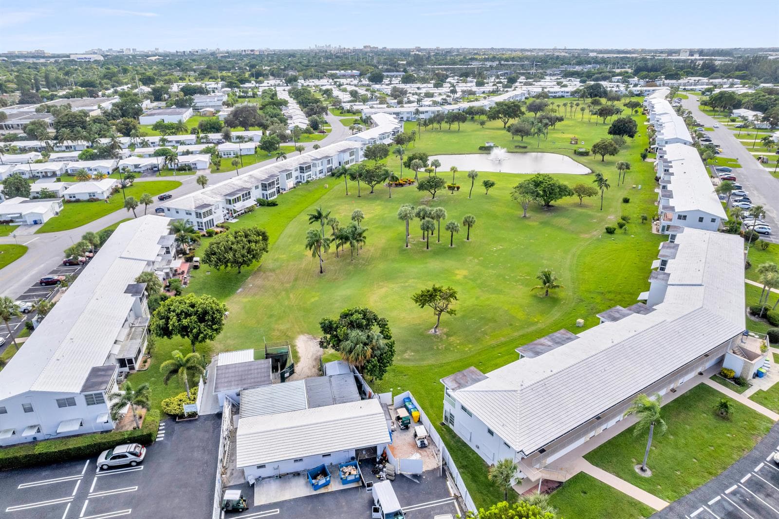 Leisureville Golf (1)