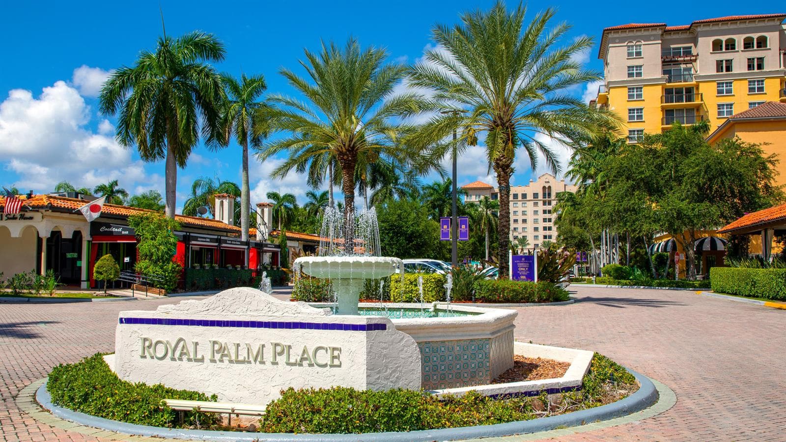 Royal Palm Place