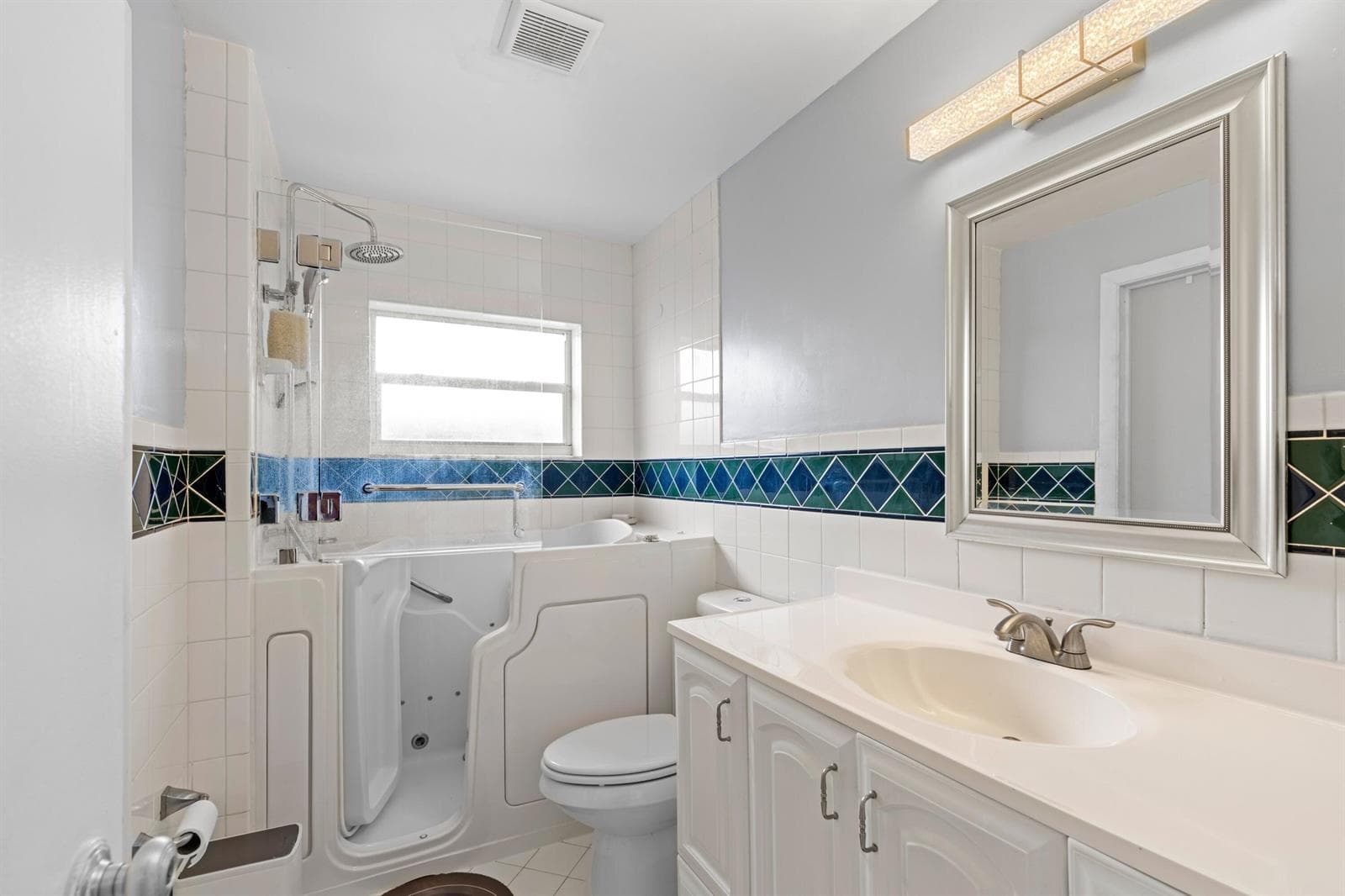 Bathroom 4