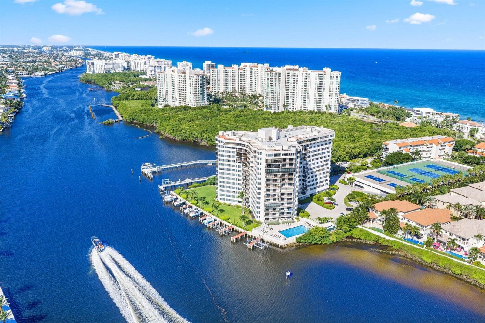 3912 South Ocean Boulevard - 16.jpg-SMAL