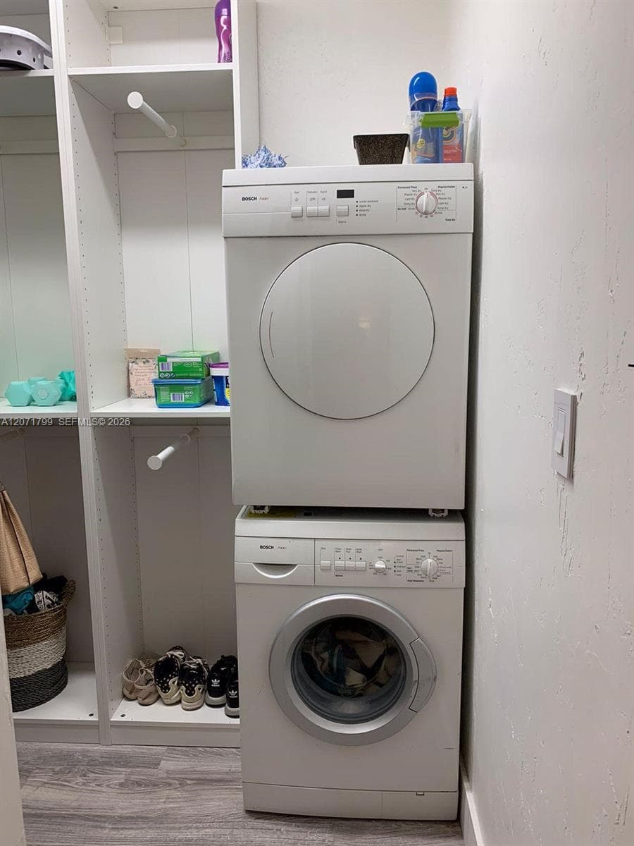 HIDDEN WATERS CONDO · #206 in North Miami - Photo 8