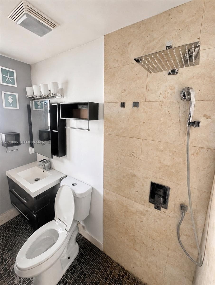 2561 W 60th Pl # 1 #102-1 photo 12