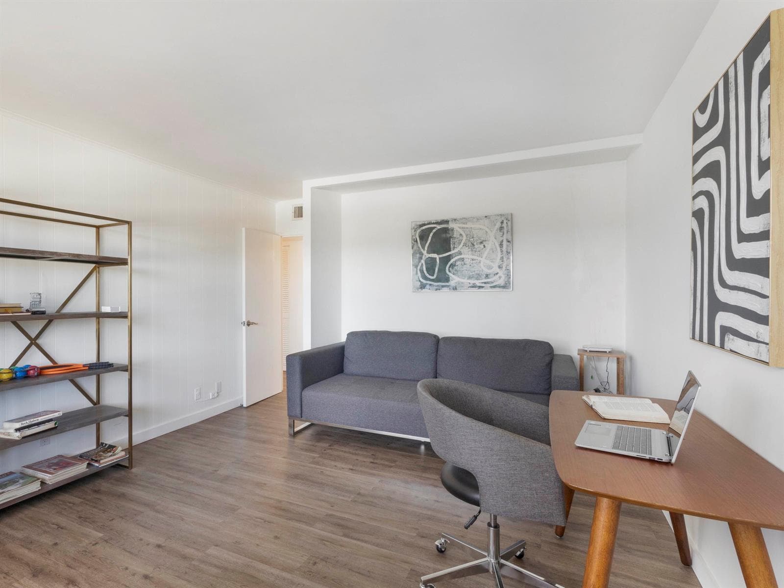 Bedroom_3_Office_2
