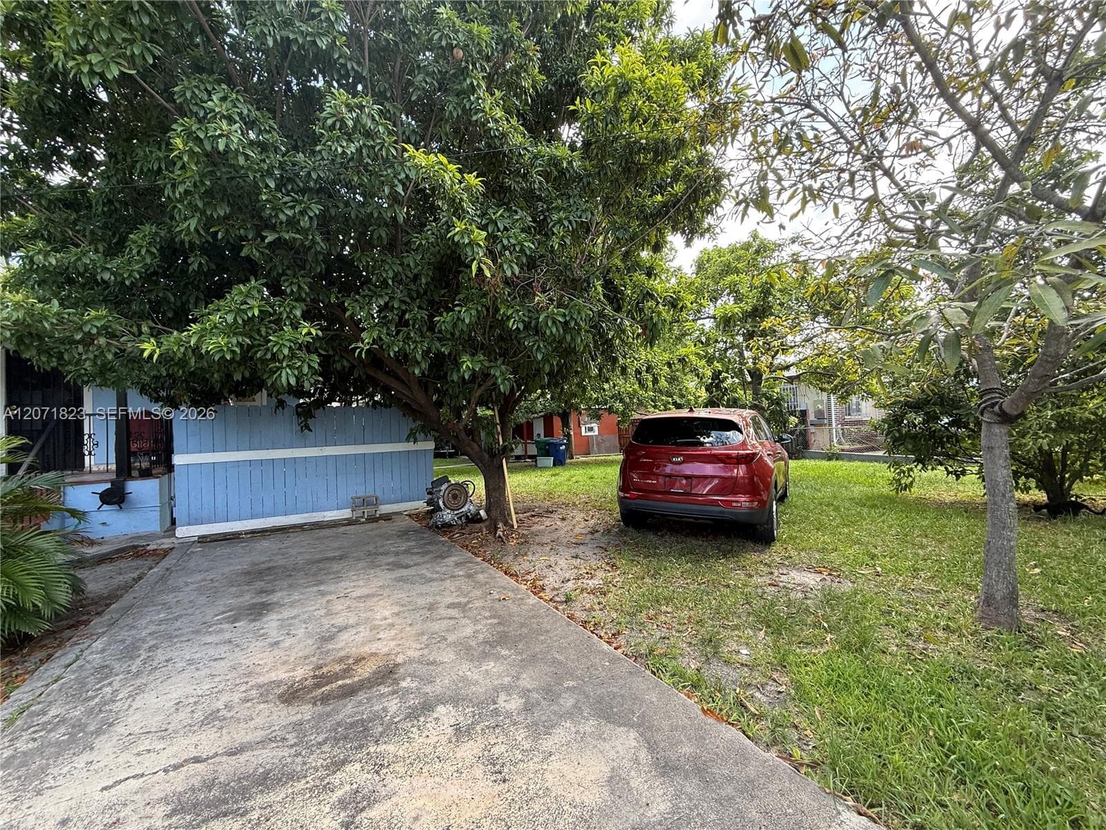 3102 NW 31st St photo 3