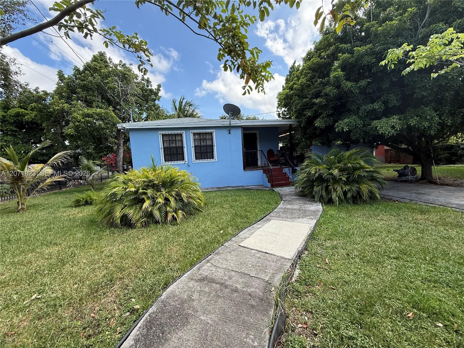 3102 NW 31st St photo 1