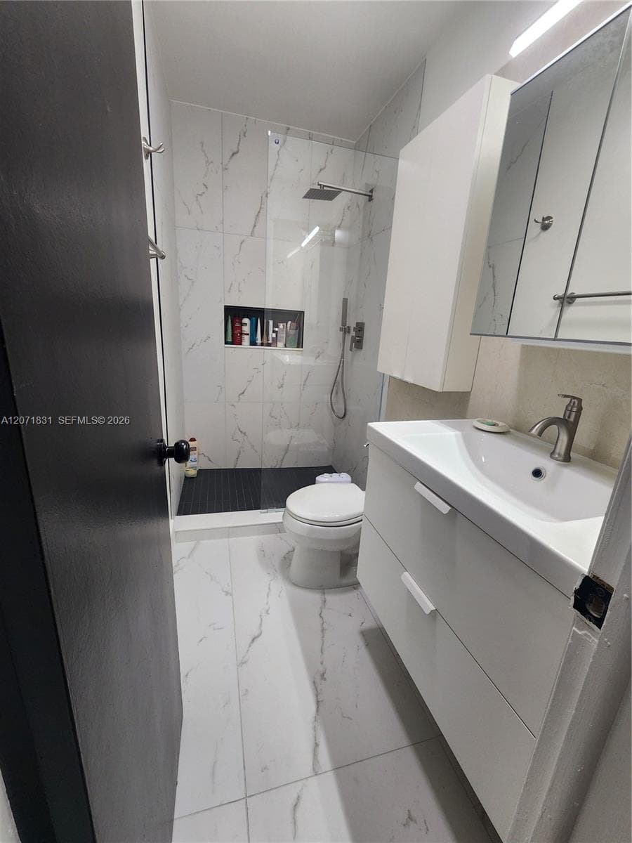 3600 NE 167th St #19 photo 22