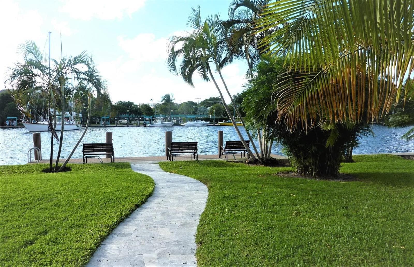 Dock