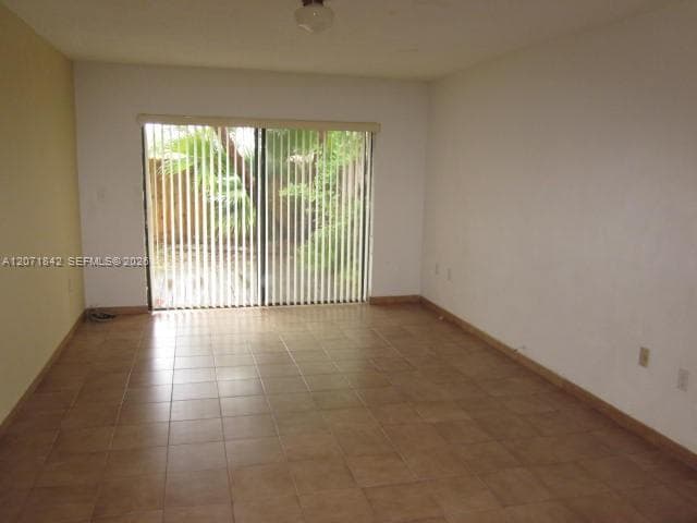 13224 SW 10 TE #0 photo 3