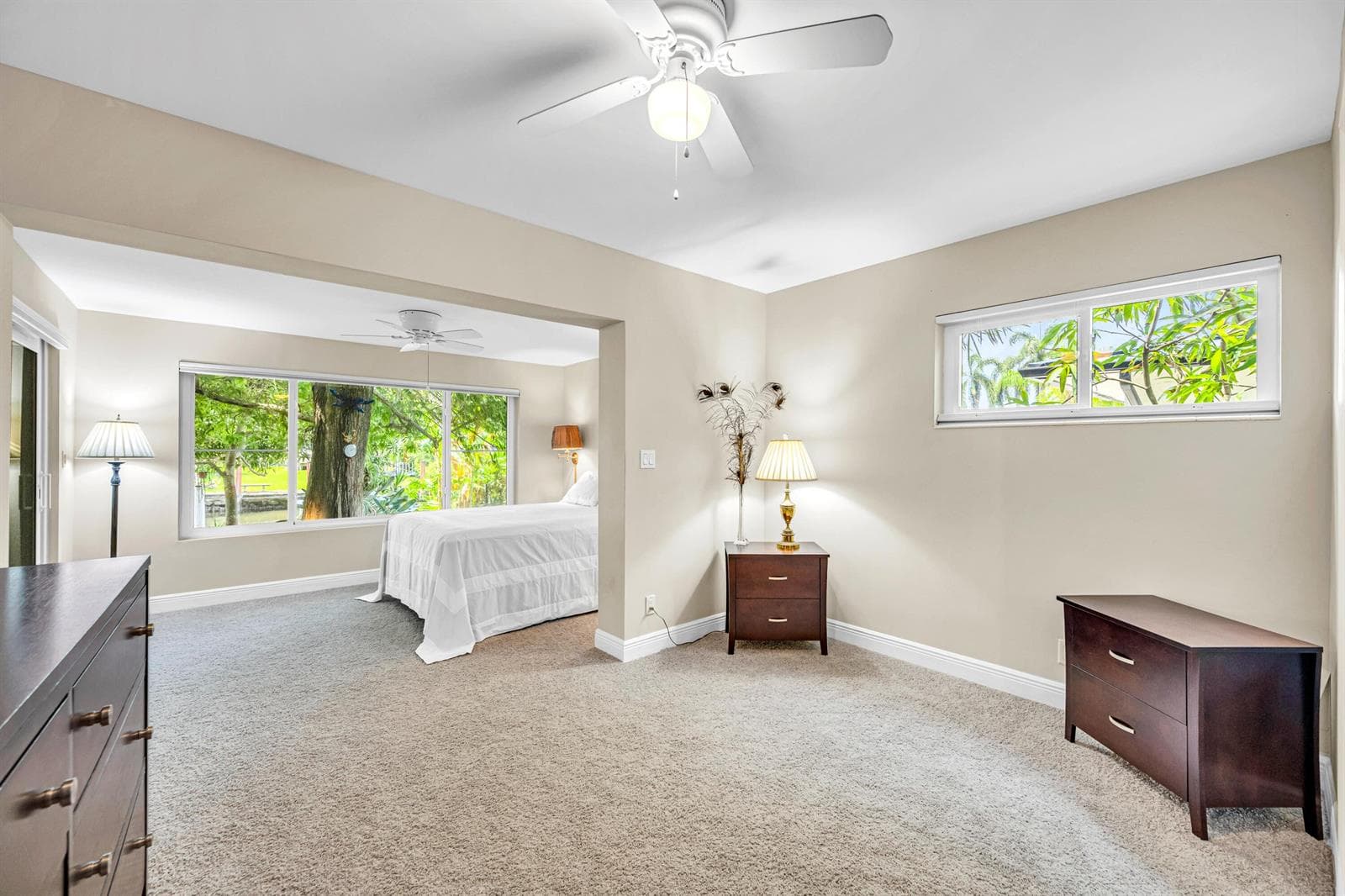 1200 ORANGE ISLE-37