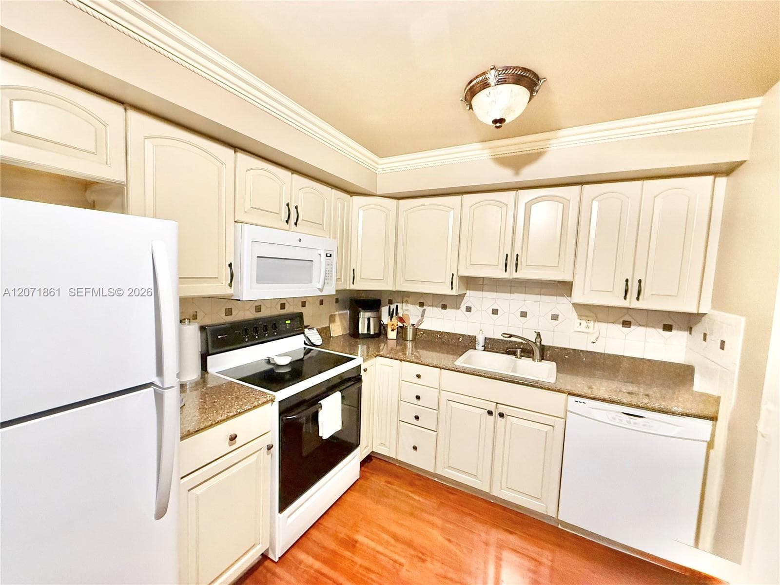THE OLYMPUS CONDO · #1107 in Hallandale Beach - Photo 3