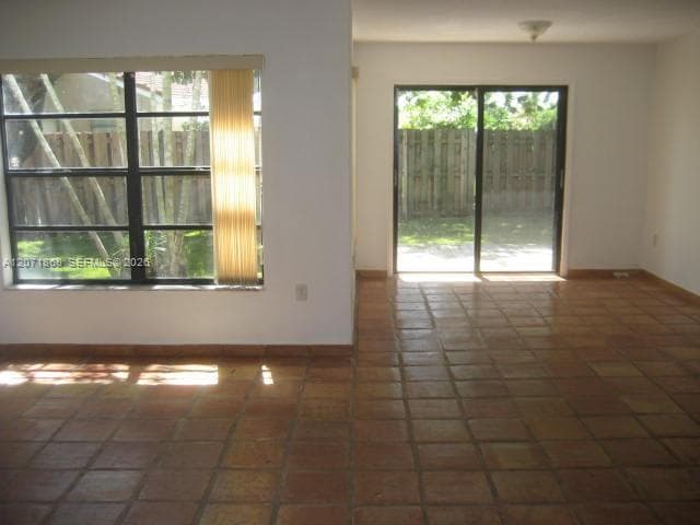 13224 SW 10 TE photo 2