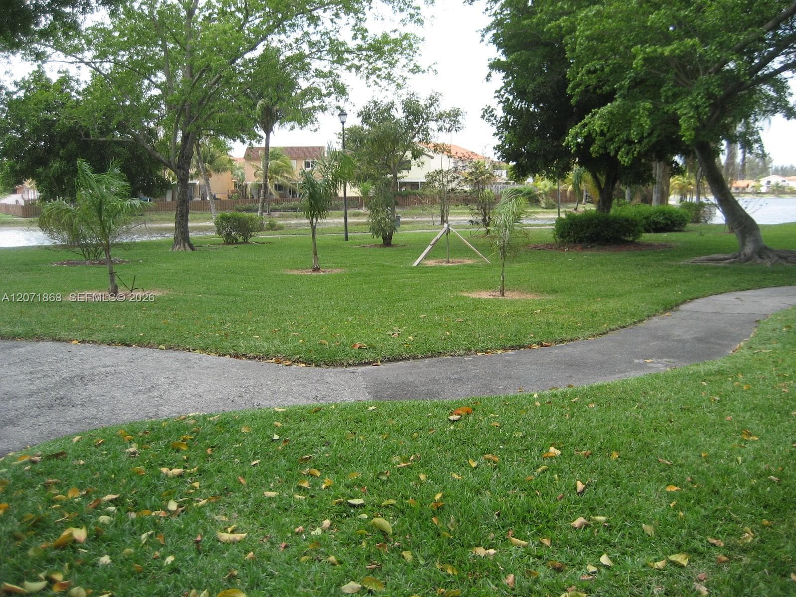 13224 SW 10 TE photo 28