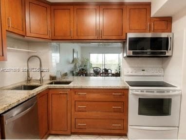 FIRST GULFSTREAM GARDEN · #308C in Hallandale Beach - Photo 5