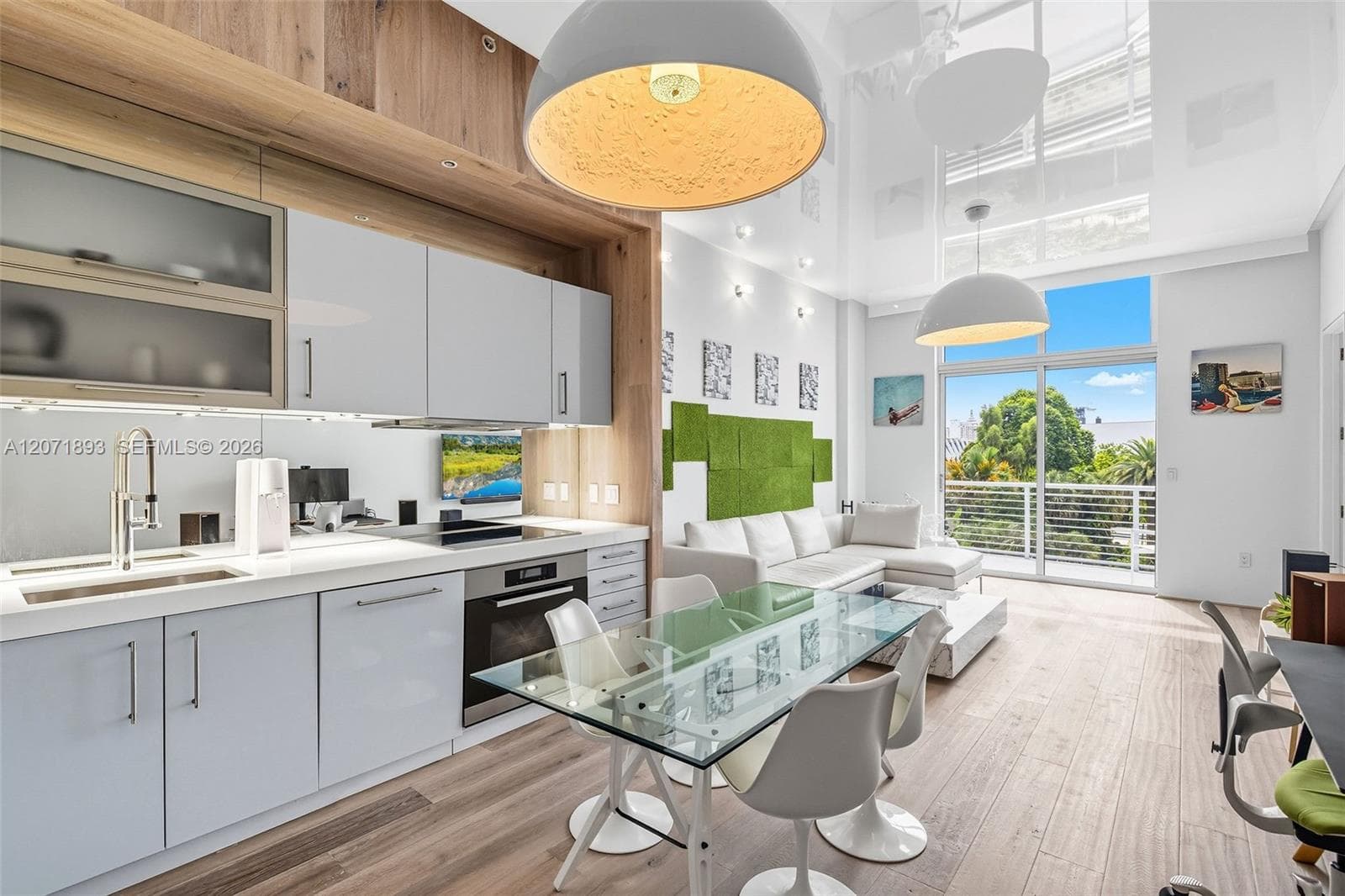 THE MERIDIAN CONDO · #518 in Miami Beach - Photo 5
