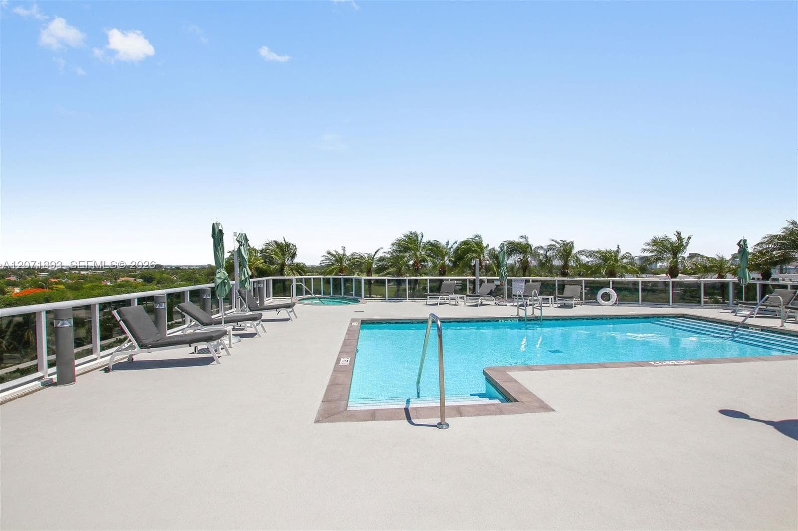 THE MERIDIAN CONDO · #518 in Miami Beach - Photo 29