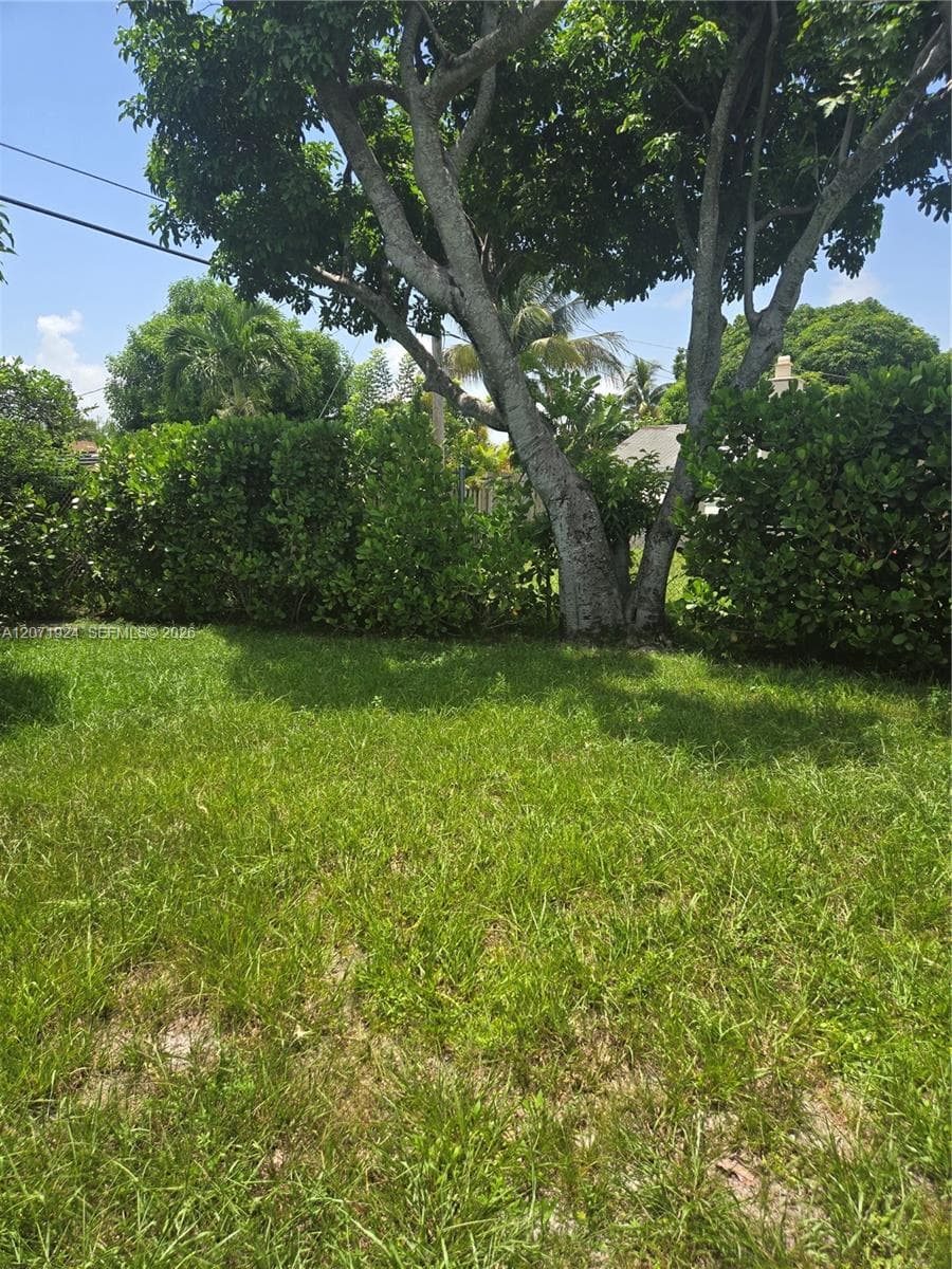 BISCAYNE BLVD PARK · #1170 in Miami - Photo 4