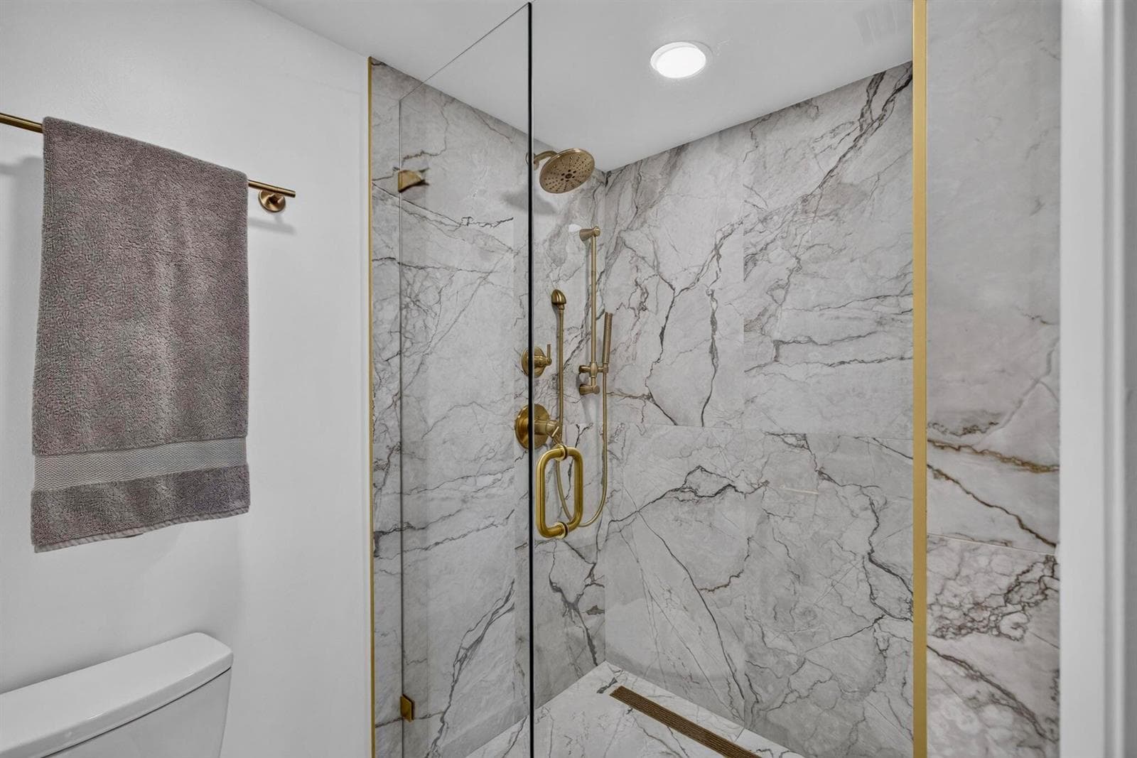 High End Finishes Throughout