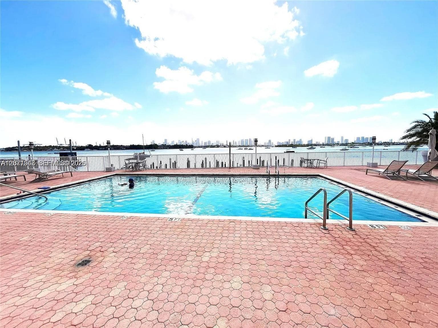 BAYVIEW TERR CONDO · #1415 in Miami Beach - Photo 28