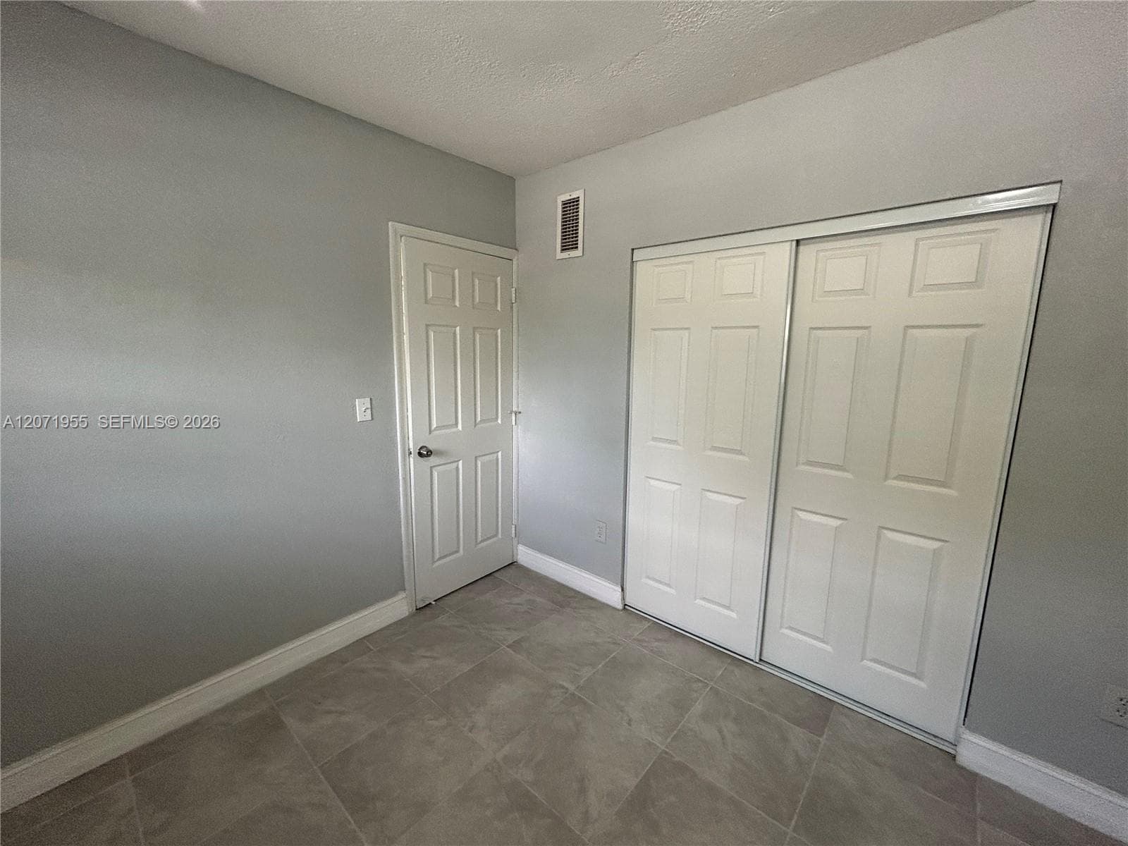 MADISON CONDO · #5 in Hollywood - Photo 11