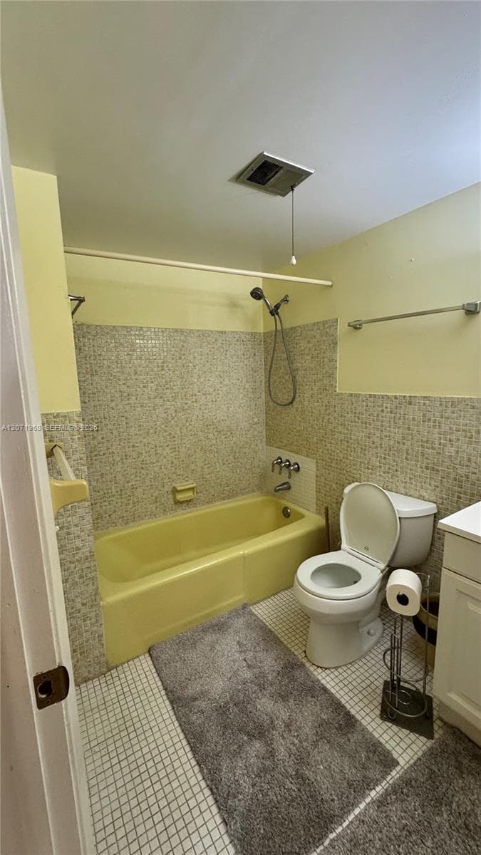 RO-MONT SOUTH CONDO E · #E20 in Miami Gardens - Photo 9