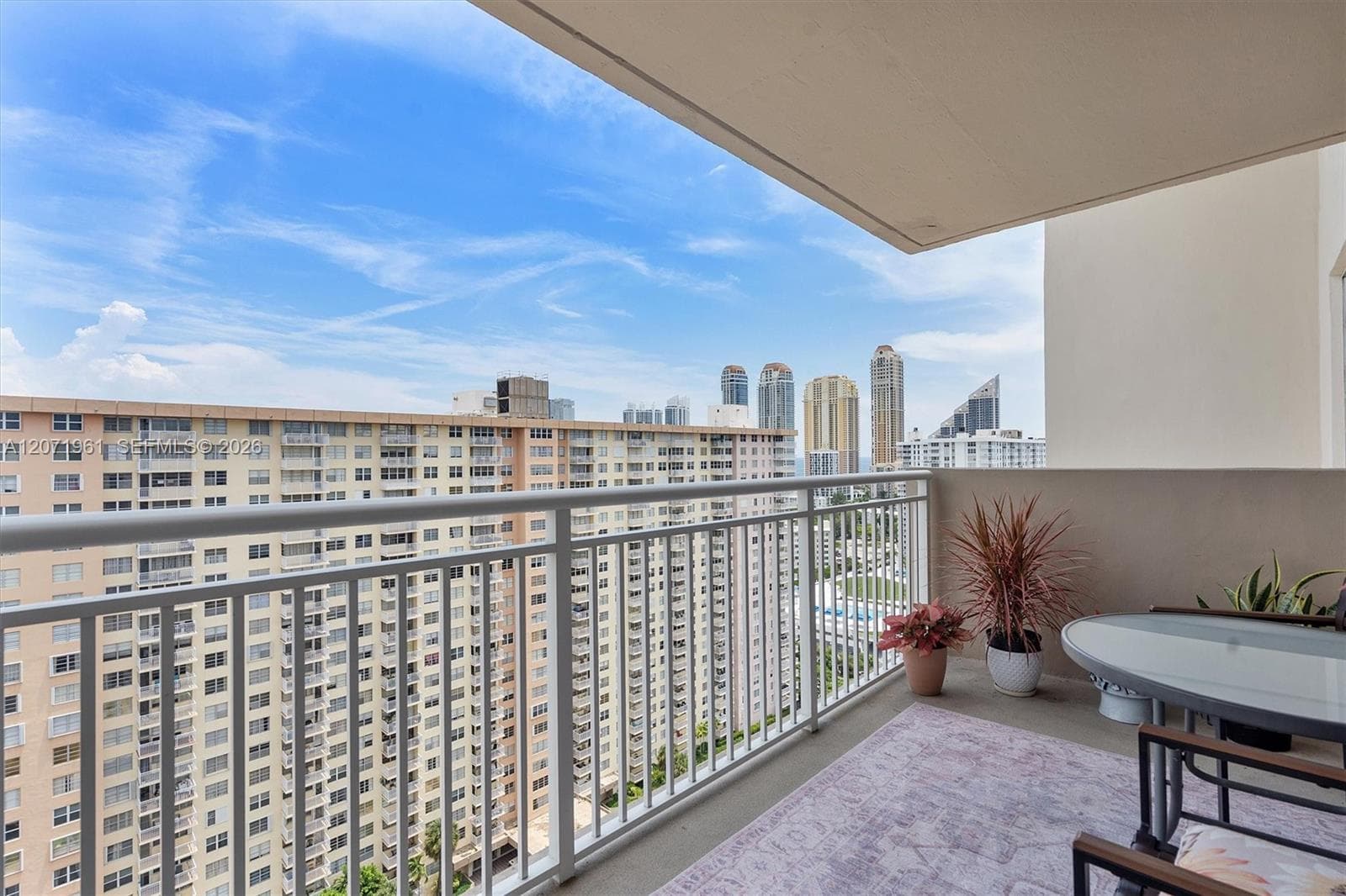 Winston Towers 100 · #2211 in Sunny Isles Beach - Photo 1