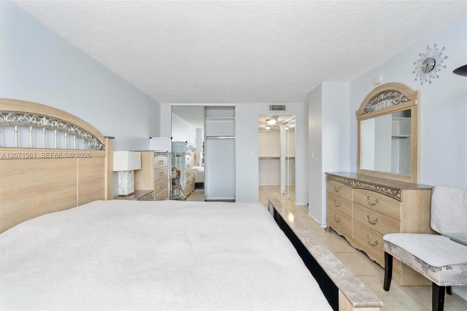 Winston Towers 100 · #2211 in Sunny Isles Beach - Photo 8