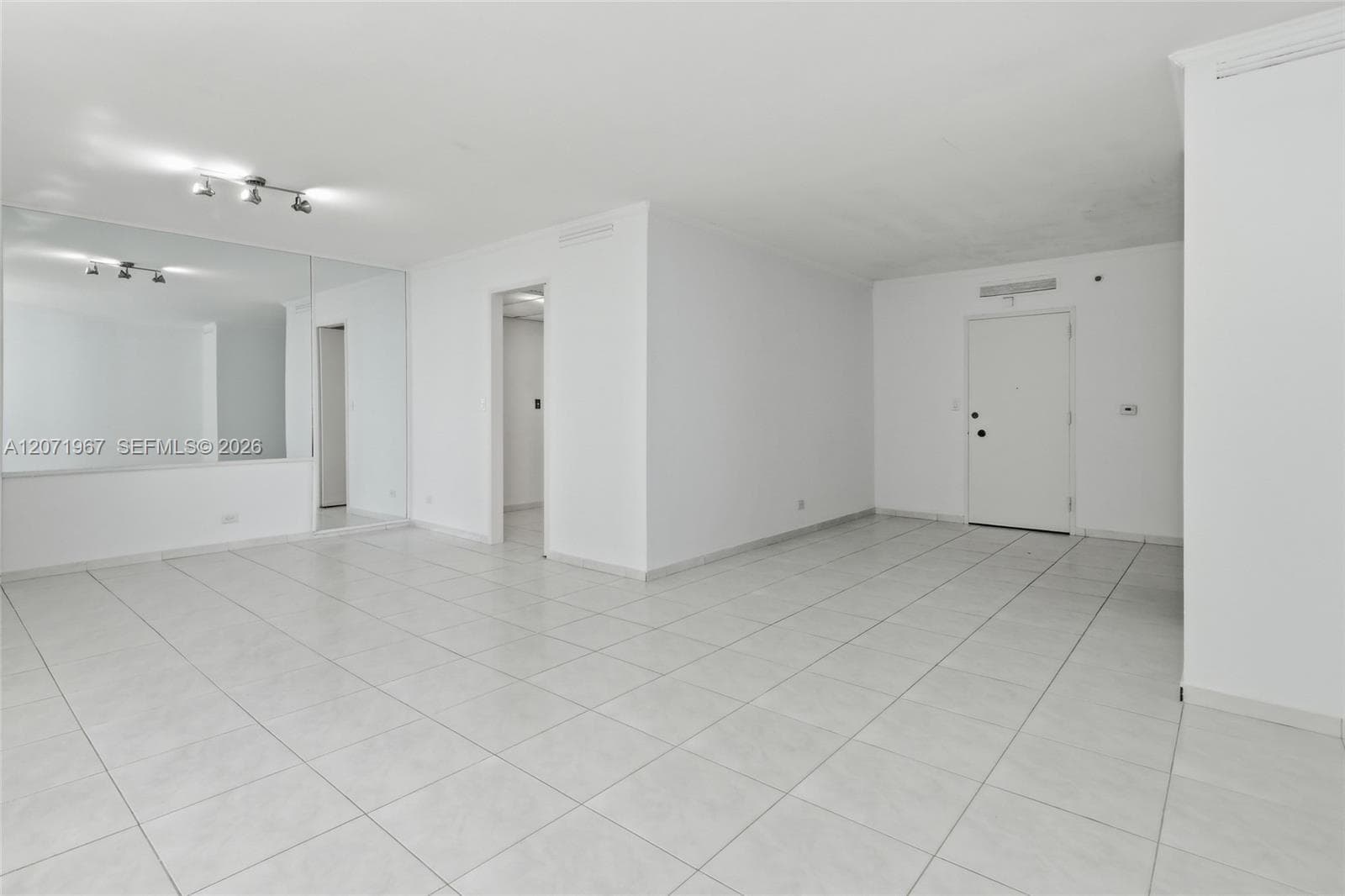 CRYSTAL HOUSE CONDO · #11F in Miami Beach - Photo 6