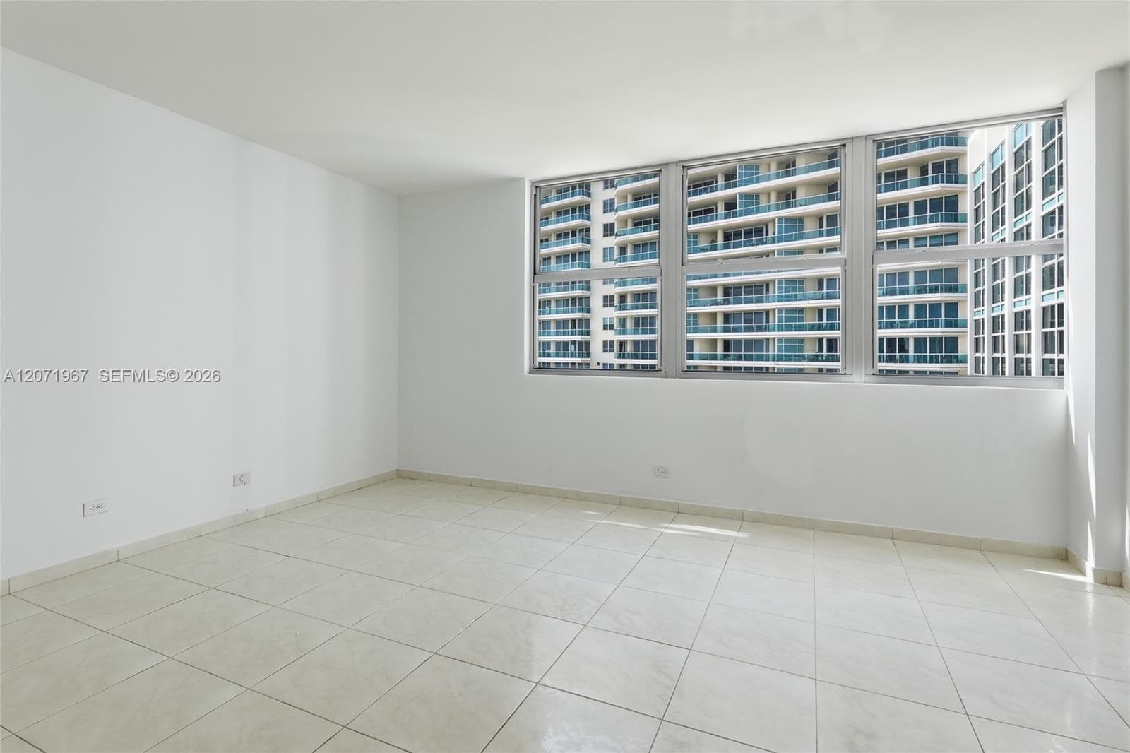 CRYSTAL HOUSE CONDO · #11F in Miami Beach - Photo 16
