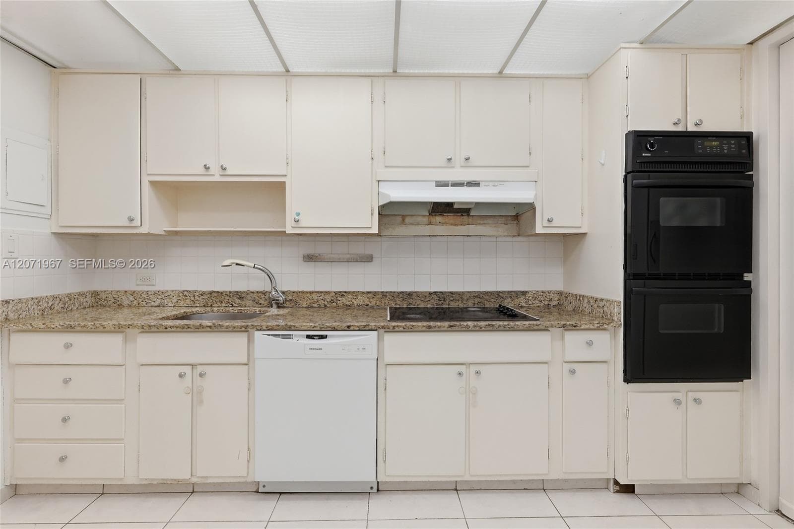 CRYSTAL HOUSE CONDO · #11F in Miami Beach - Photo 11