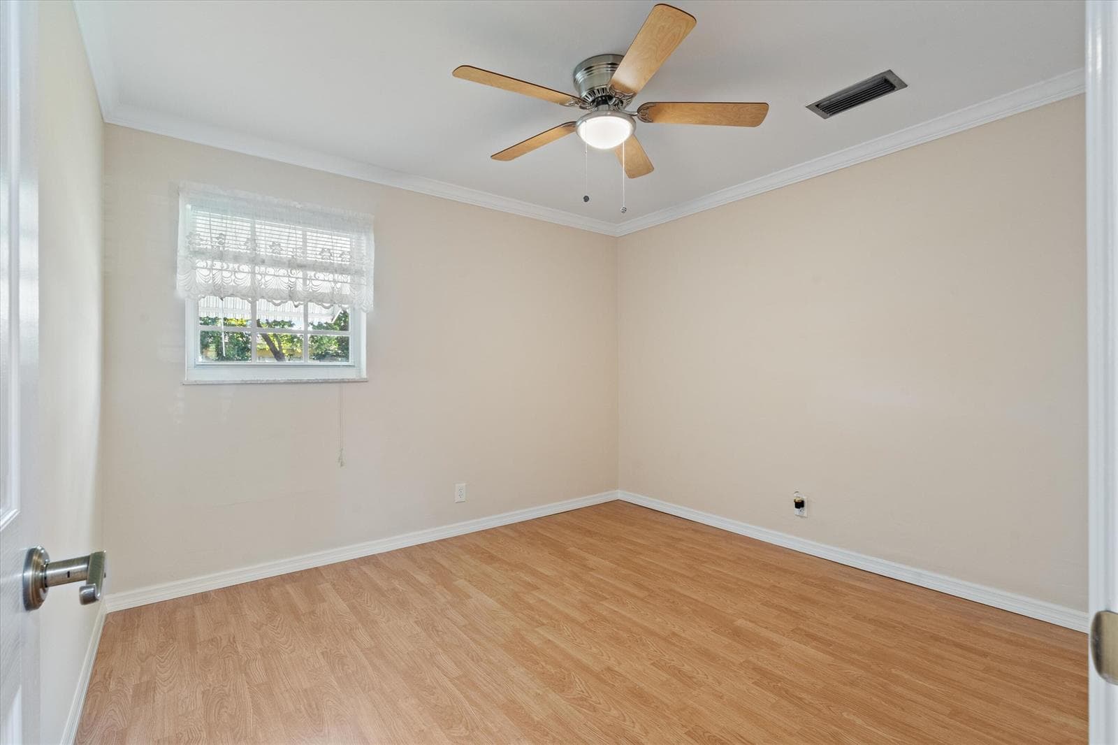 20-2107 N 15th Ave Hollywood, FL-111