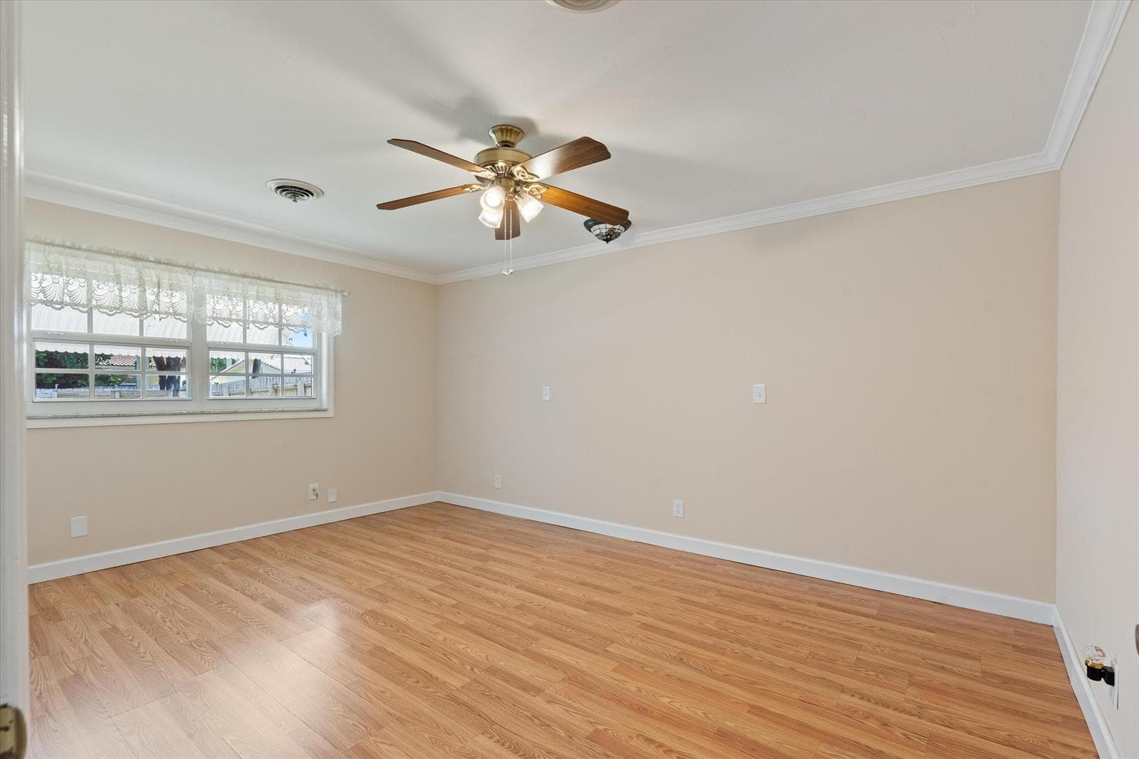 14-2107 N 15th Ave Hollywood, FL-117
