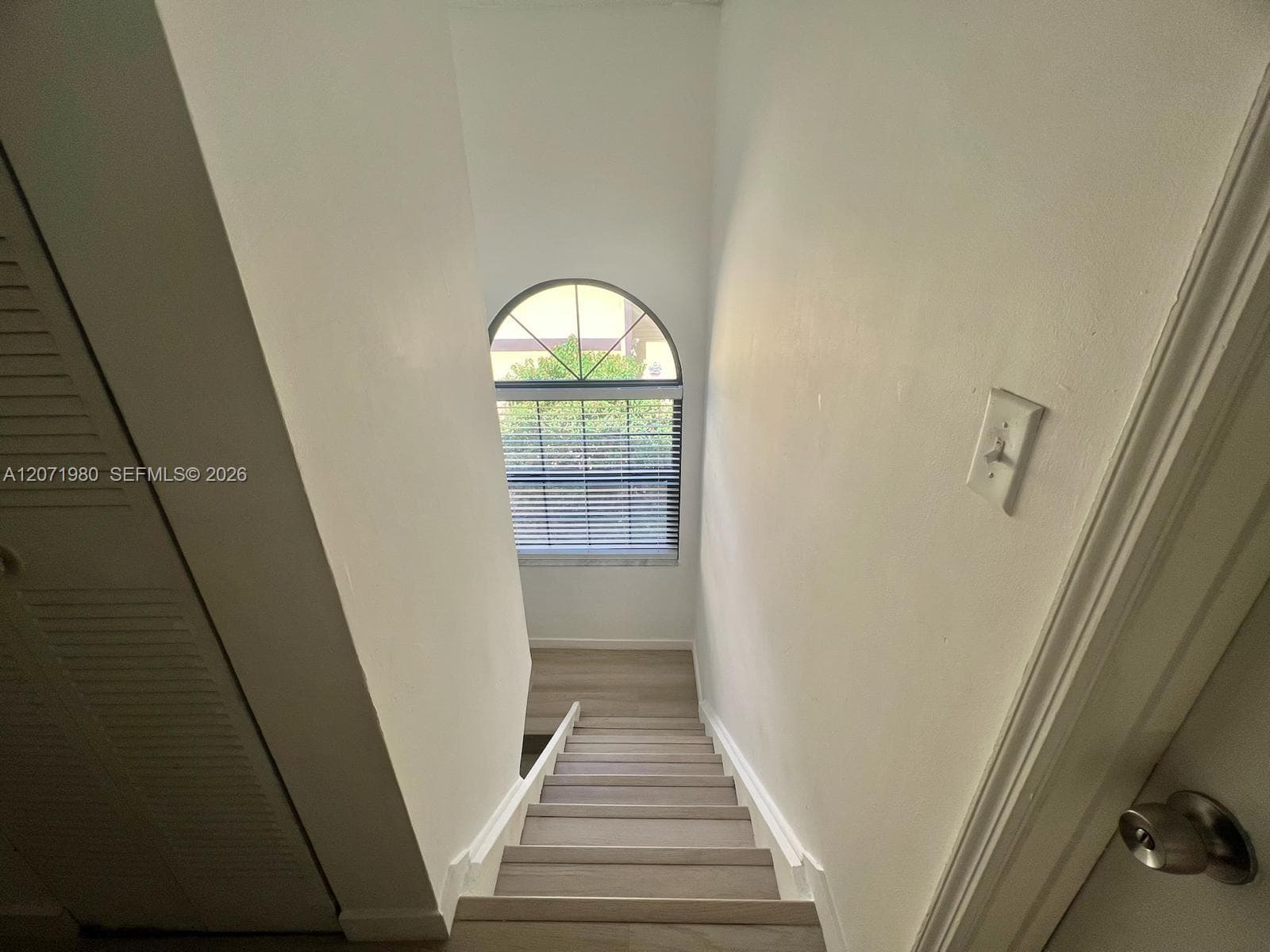 1133 NE 210th Ter photo 14
