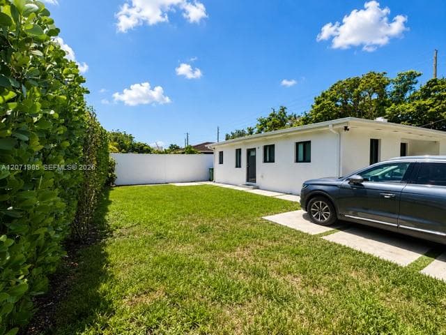 4630 SW 3rd St photo 7