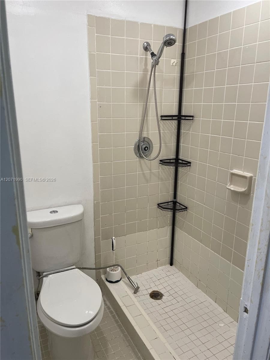 GREENTREE CONDO · #7 in Miami - Photo 16