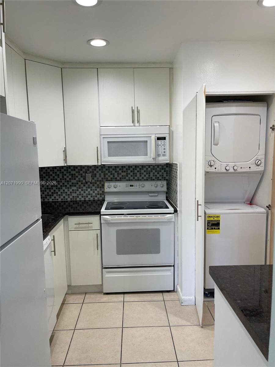 GREENTREE CONDO · #7 in Miami - Photo 3