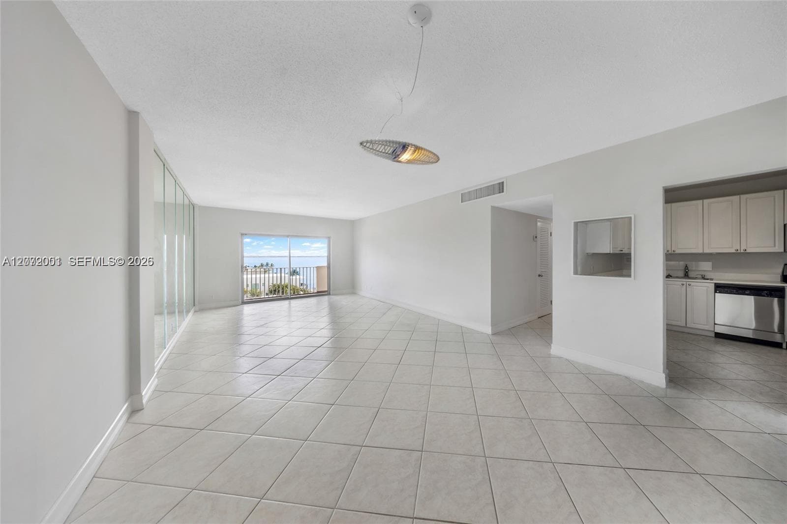 ISLAND PLACE AT NORTH BAY · #7J in North Bay Village - Photo 12
