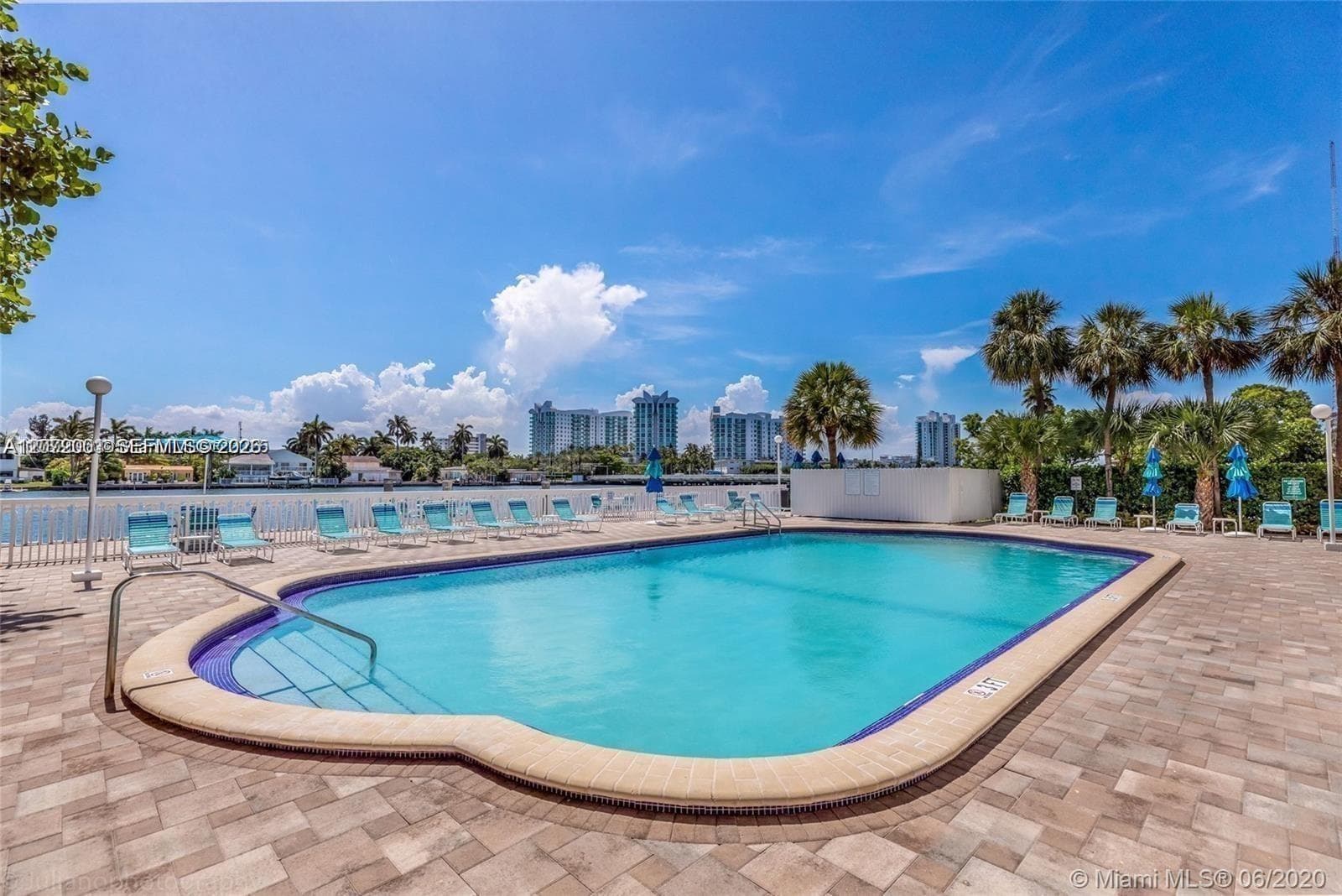 ISLAND PLACE AT NORTH BAY · #7J in North Bay Village - Photo 7