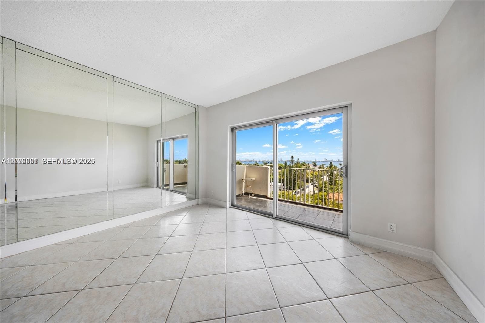 ISLAND PLACE AT NORTH BAY · #7J in North Bay Village - Photo 15