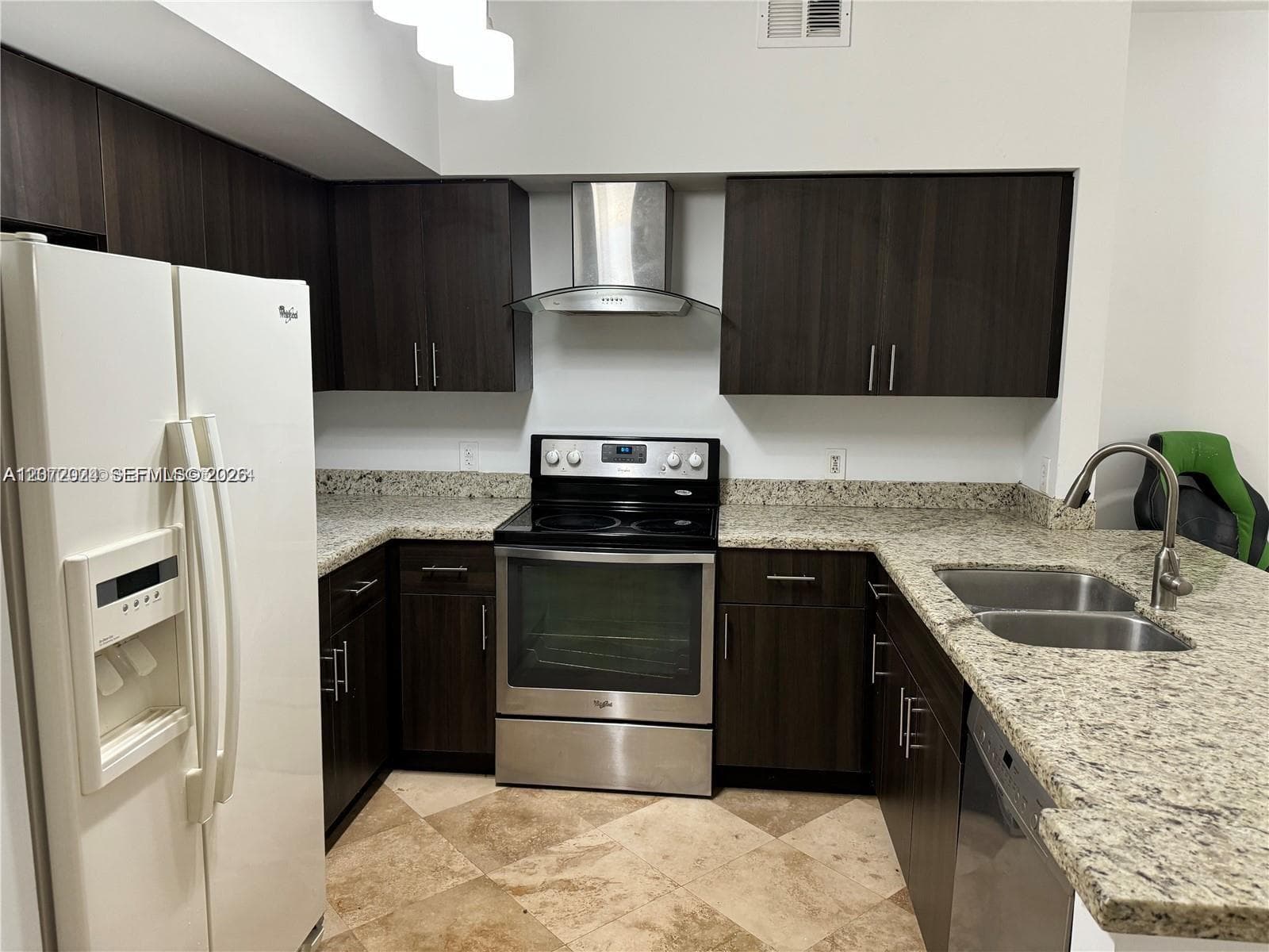 Blue Lagoon Condo · #615 in Miami - Photo 11
