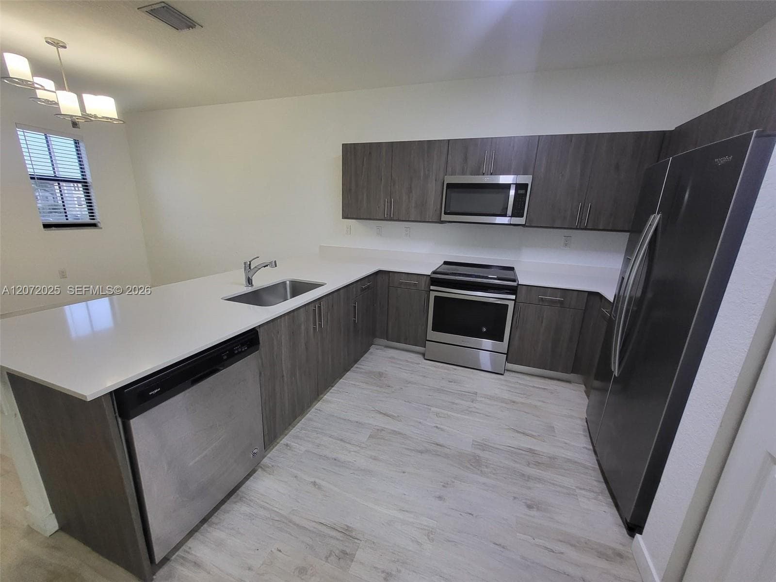 CENTURY PARK SOUTH · #213 in Miami - Photo 6