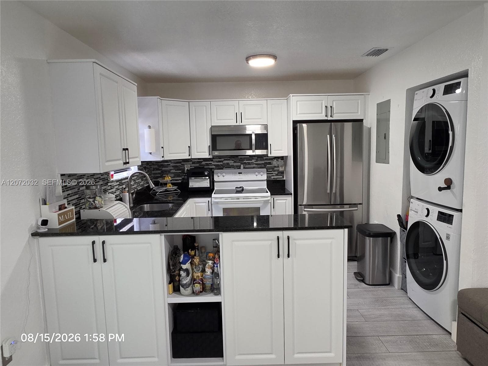 11424 NW 94th Pl #7 photo 9