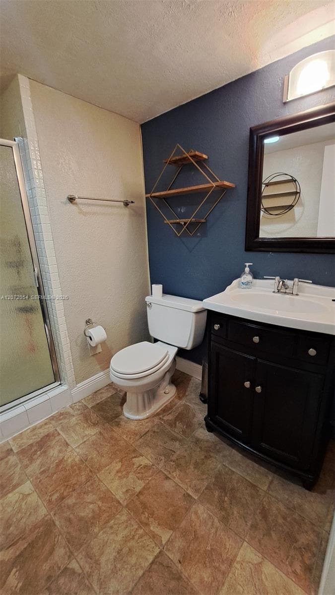 GOLDEN HORN SOUTH CONDO · #5H in Hallandale Beach - Photo 9