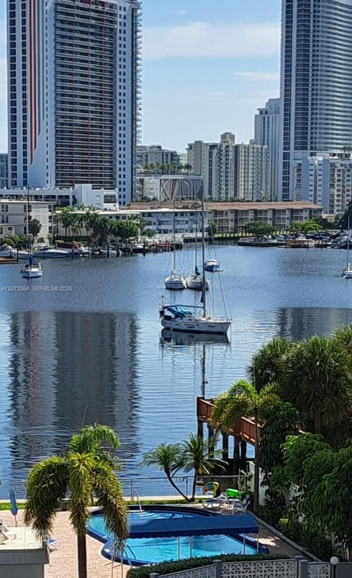 GOLDEN HORN SOUTH CONDO · #5H in Hallandale Beach - Photo 10