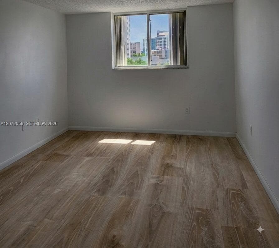 WEST BAY PLAZA CONDO · #506 in Miami Beach - Photo 12