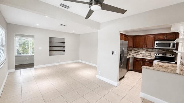 OPEN FLOOR PLAN